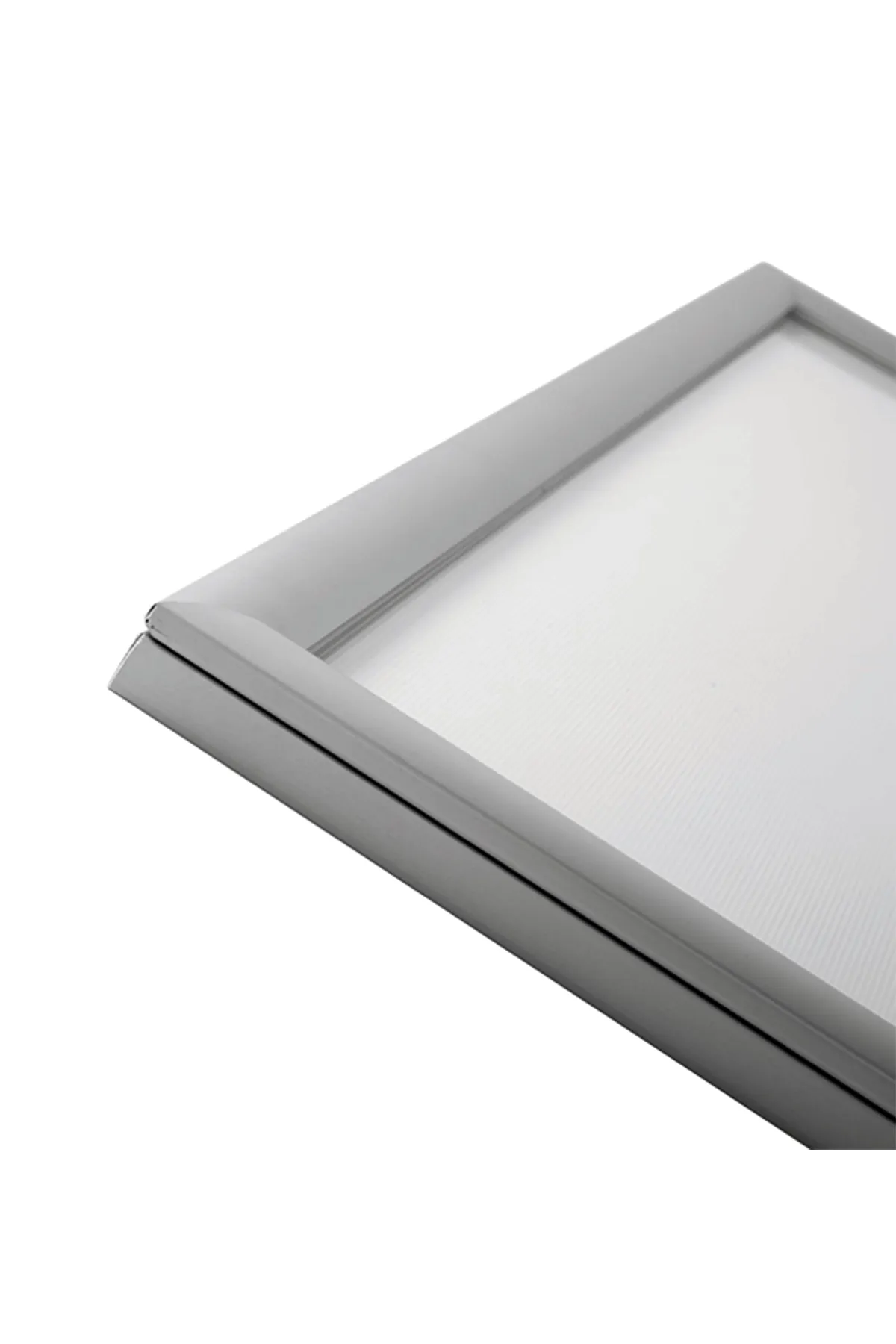25 mm Tek Taraflı LED Işıklı Kutu – 4